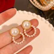Vintage Pearl Drop Earrings Gold Tone Hollow Circle Stud Earrings