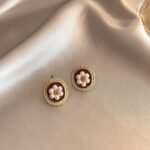 Vintage Oval Pearl Flower Stud Earrings